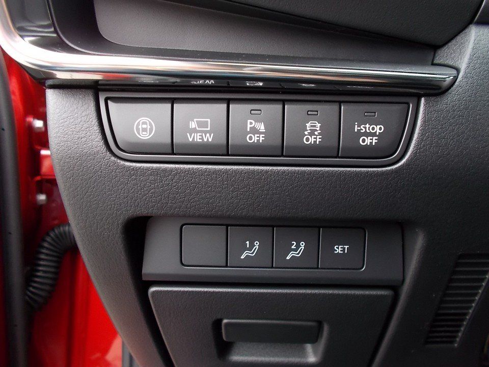 Fahrzeugabbildung Mazda 3 M-Hybrid Selection G-150 AT LEDER-S PRE-P DES-