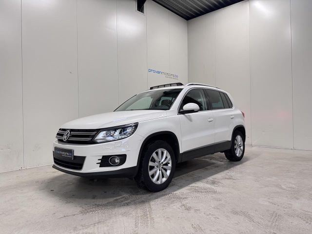 Volkswagen Tiguan 1.4 TSI Benzine - GPS - Pano - Goede staa