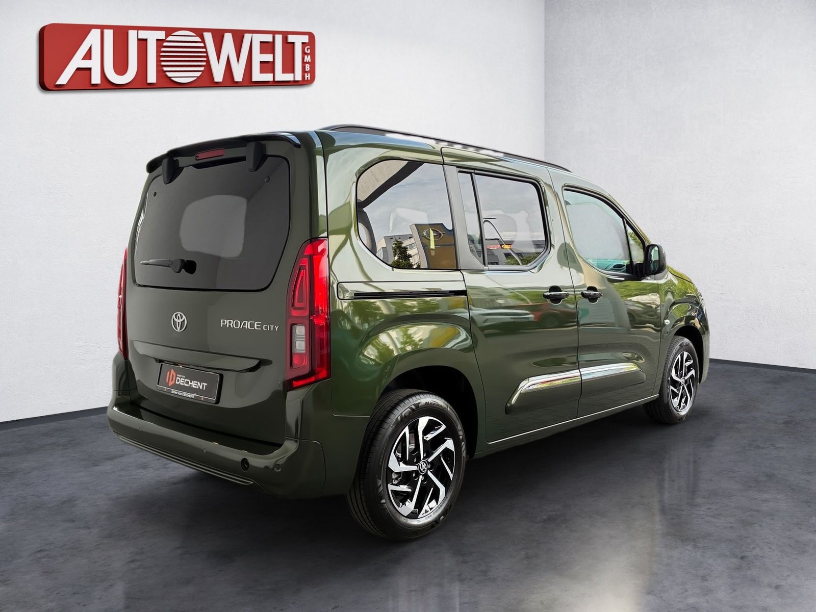 Fahrzeugabbildung Toyota Proace City Verso 1.2 L1 Teamplayer Kamera,LED