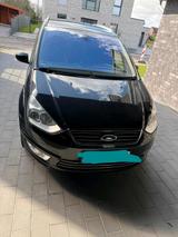 Ford Galaxy Titanium 7 Sitzer - Ford Galaxy aus 2010: Titanium