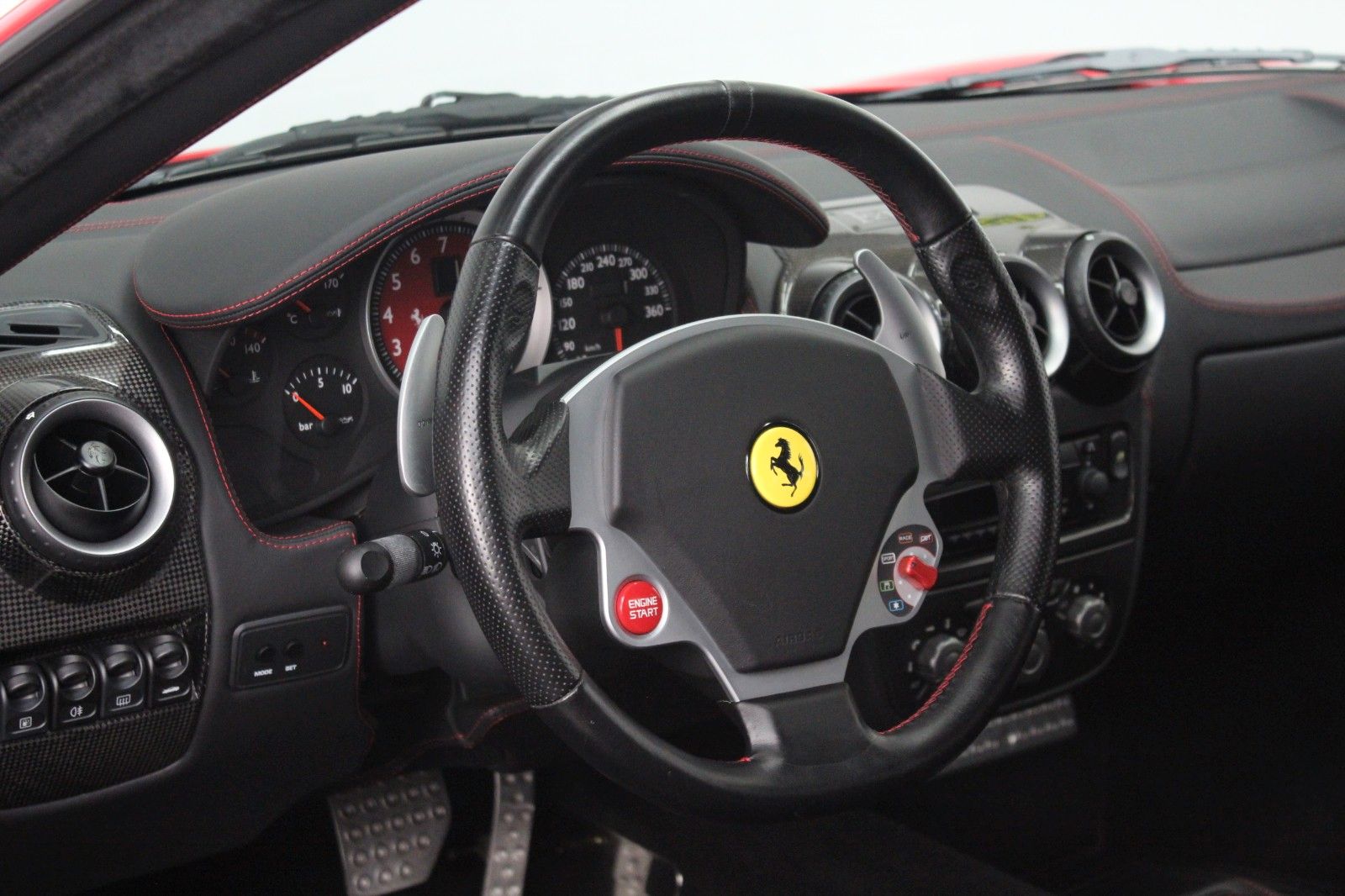 Fahrzeugabbildung Ferrari F430 Coupe F1/DEUTSCHES FAHRZEUG/HISTORIE/CARBON