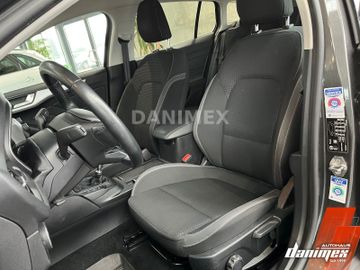 Ford Focus - 9