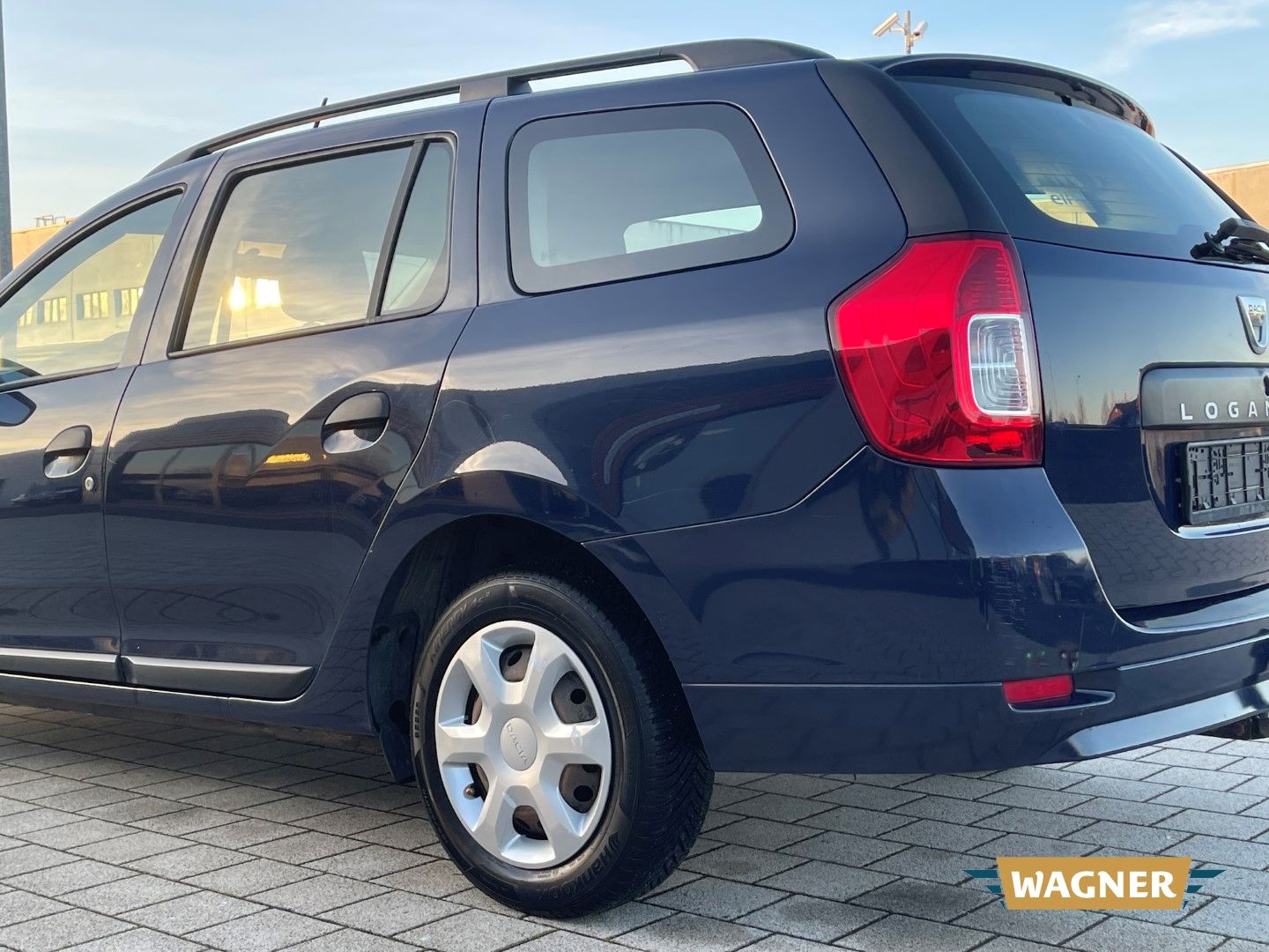 Fahrzeugabbildung Dacia Logan MCV II Kombi Ambiance Klimaanlage