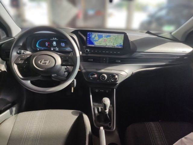 Fahrzeugabbildung Hyundai i20 FL (MY25) 1.2 Benzin (79 PS)  Select Navi Ap