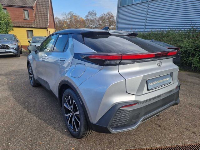 Toyota C-HR 1.8 Hybrid Team D Navi Digitales Cockpit LE foto 3