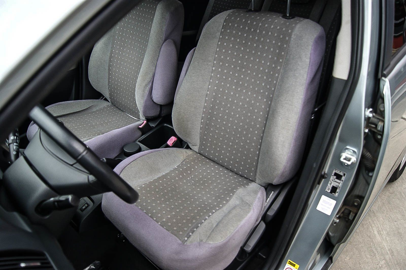 Fahrzeugabbildung Toyota Corolla Verso 1.8 Team 7-SITZER FAMILIENBESITZ