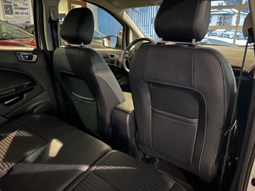 Ford EcoSport - 11