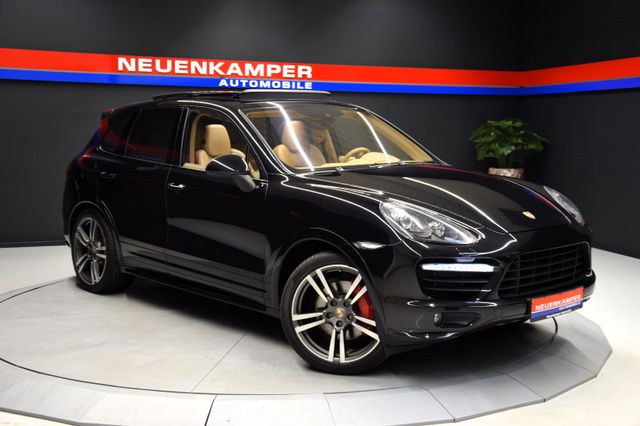 Porsche Cayenne GTS PDLS+ Chrono BOSE Pano *Luft Kamera