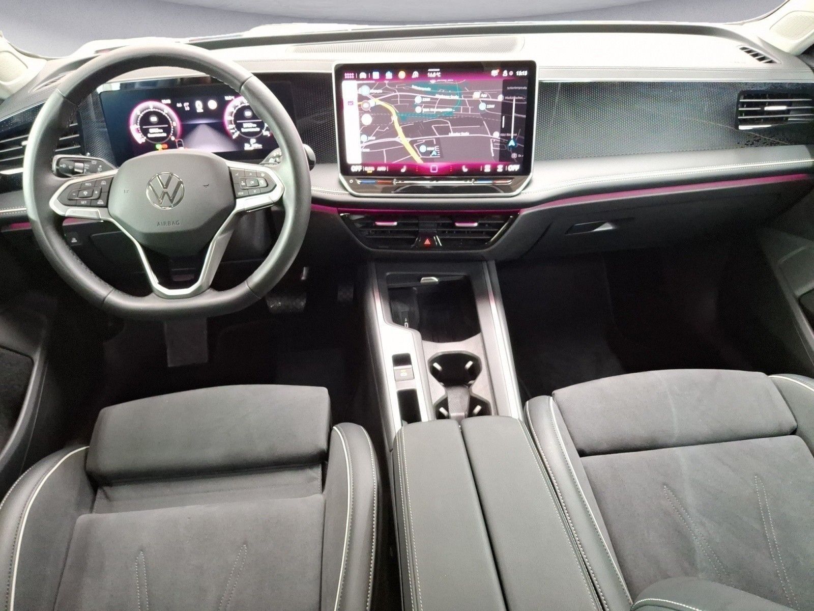 Volkswagen Passat Variant - Bild 10