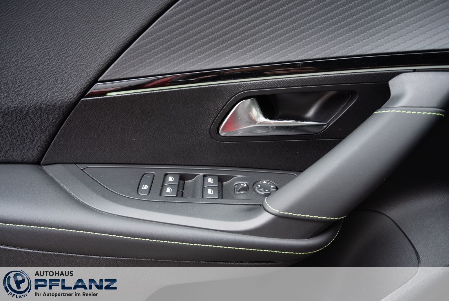 Peugeot 2008 - Bild 12