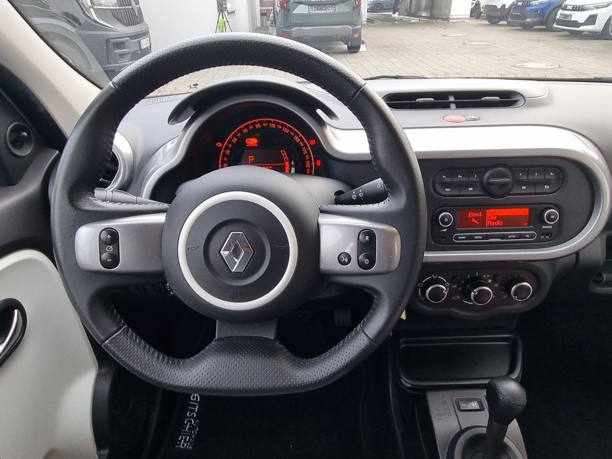 Fahrzeugabbildung Renault Twingo LIMITED SCe 70 EDC