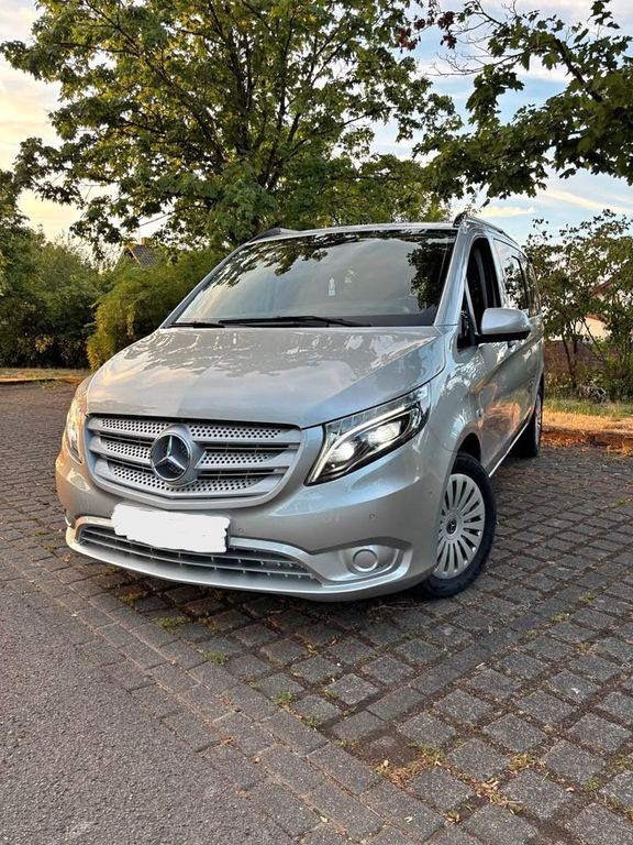 Image of Mercedes-Benz Vito