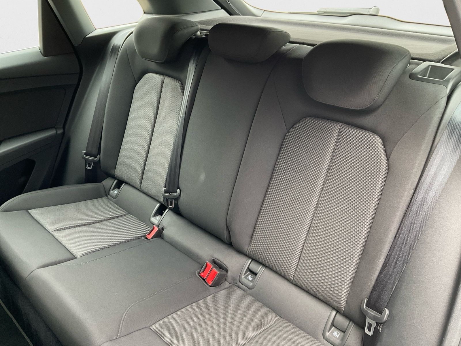 Audi Q4 e-tron - Bild 13