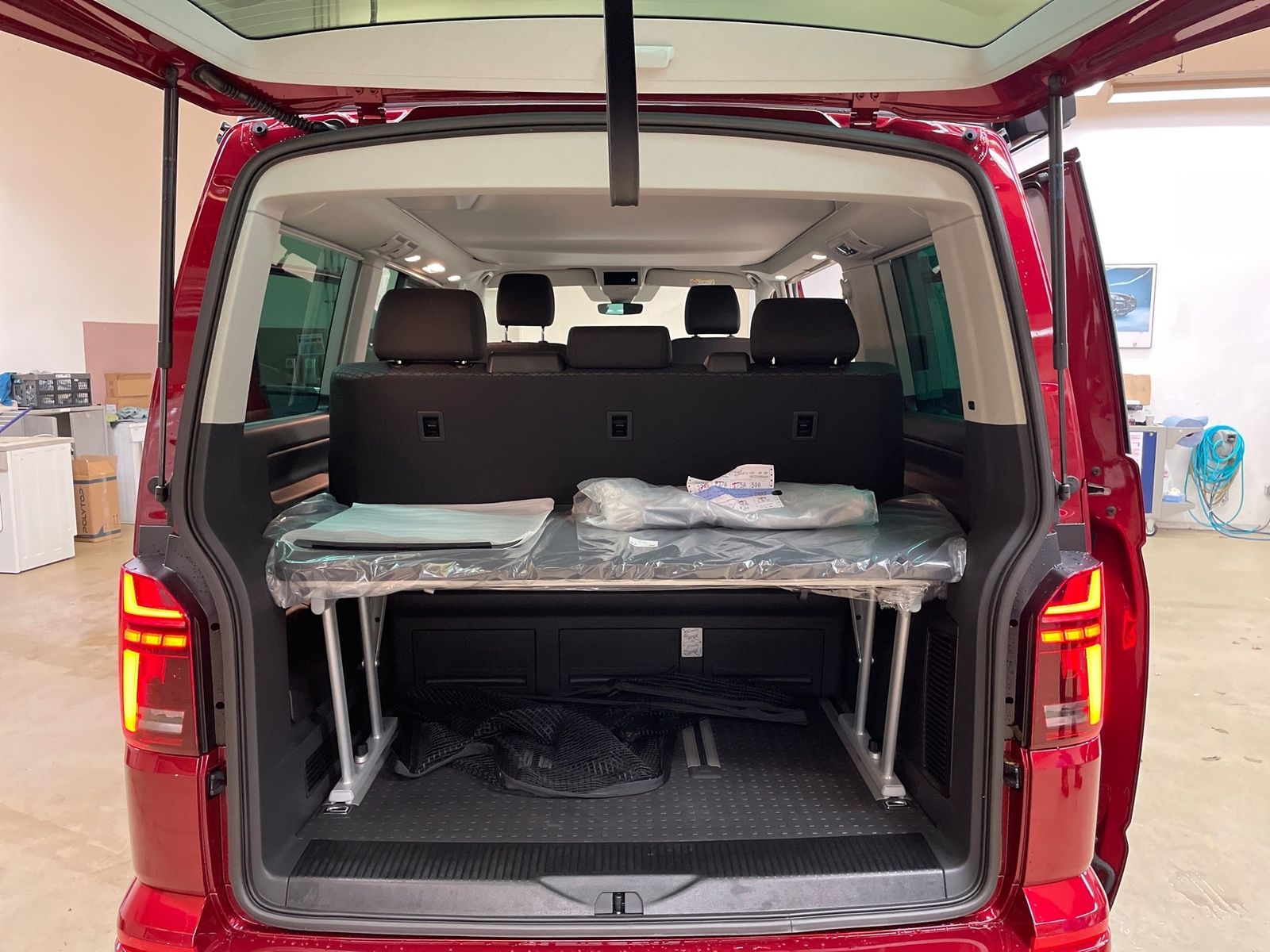 Volkswagen T6.1 California Beach Camper 2.0 TDI KR Edition foto 14