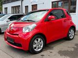 Toyota IQ TÜV UND SERVICE NEU - rote Toyota IQ