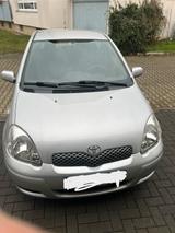 Toyota Yaris 1.0 Automatikgetriebe 66300 km - gebrauchte Toyota Yaris aus dem Jahr 2005