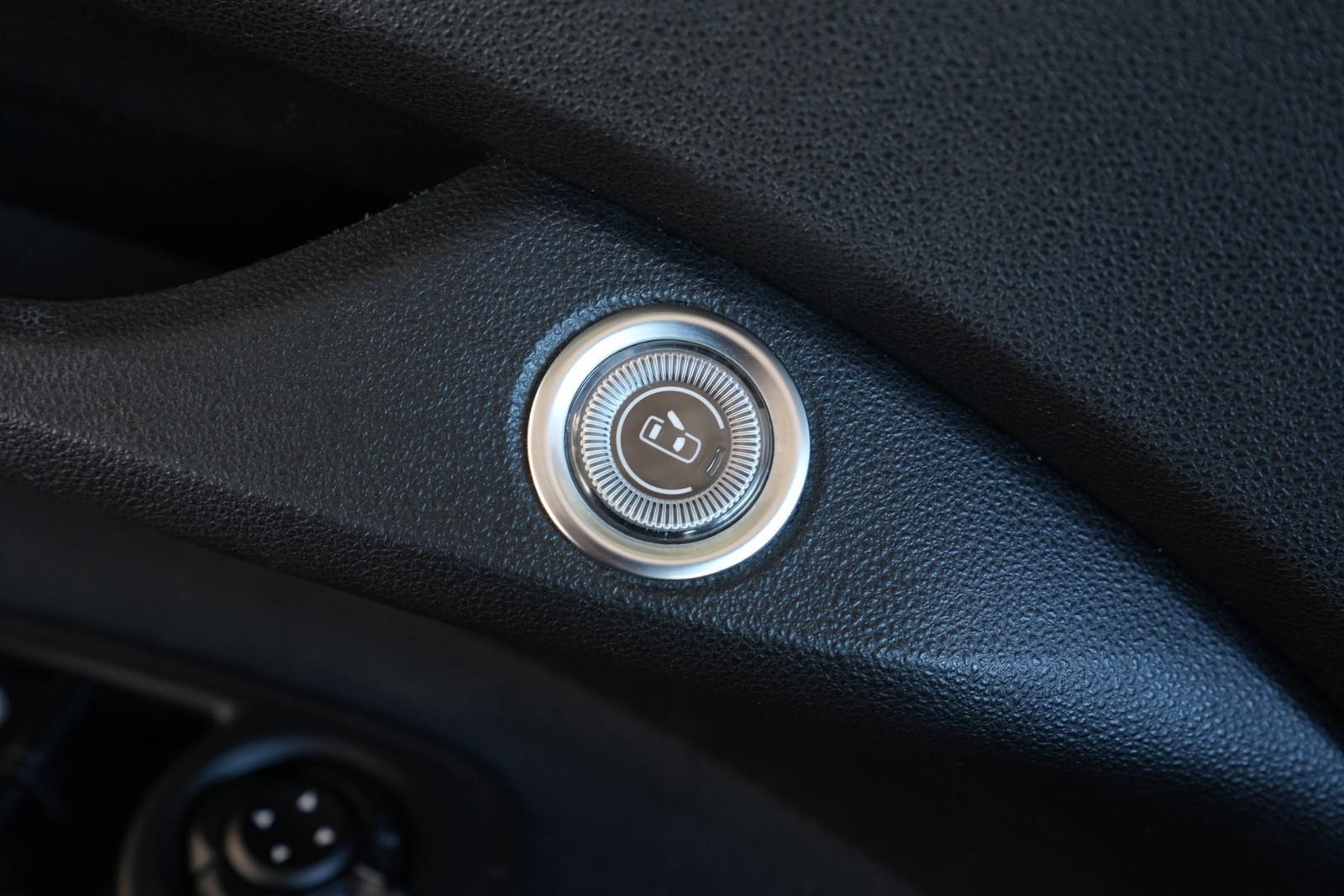 Fiat 500 e Red *NAV*LED*TEMP*