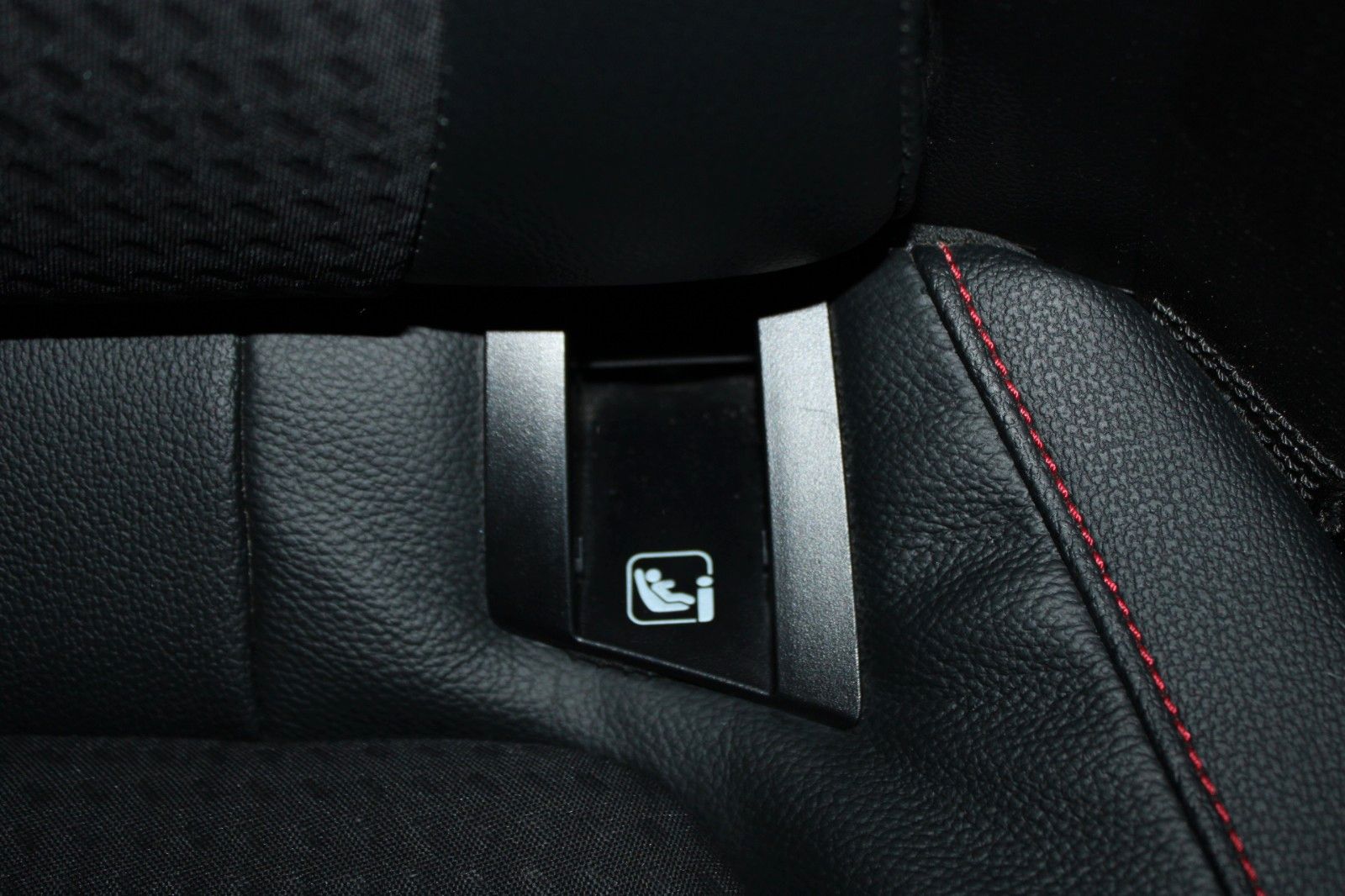 Fahrzeugabbildung Ford Focus ST-Line X Aut. LED PANO CAM ACC WinterPak.