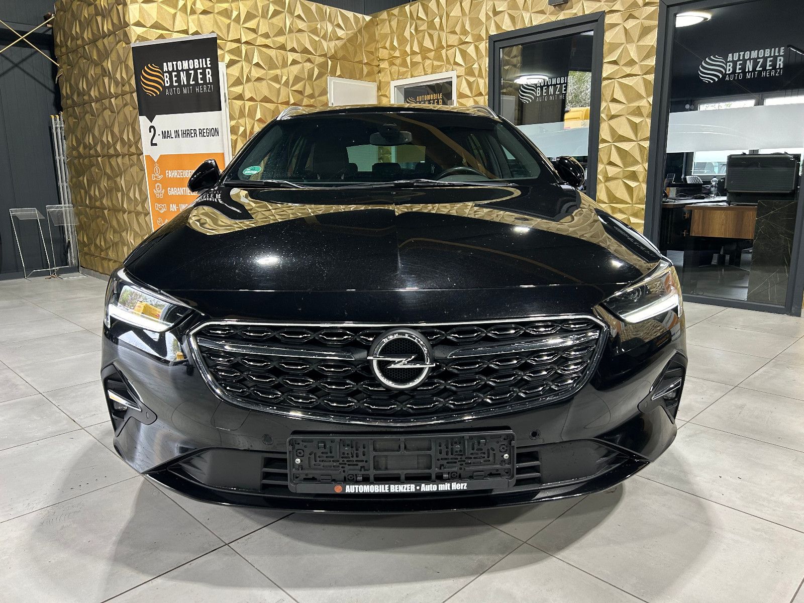 Fahrzeugabbildung Opel Insignia B Sports Tourer Ultimate/MEMORY/ACC/APP