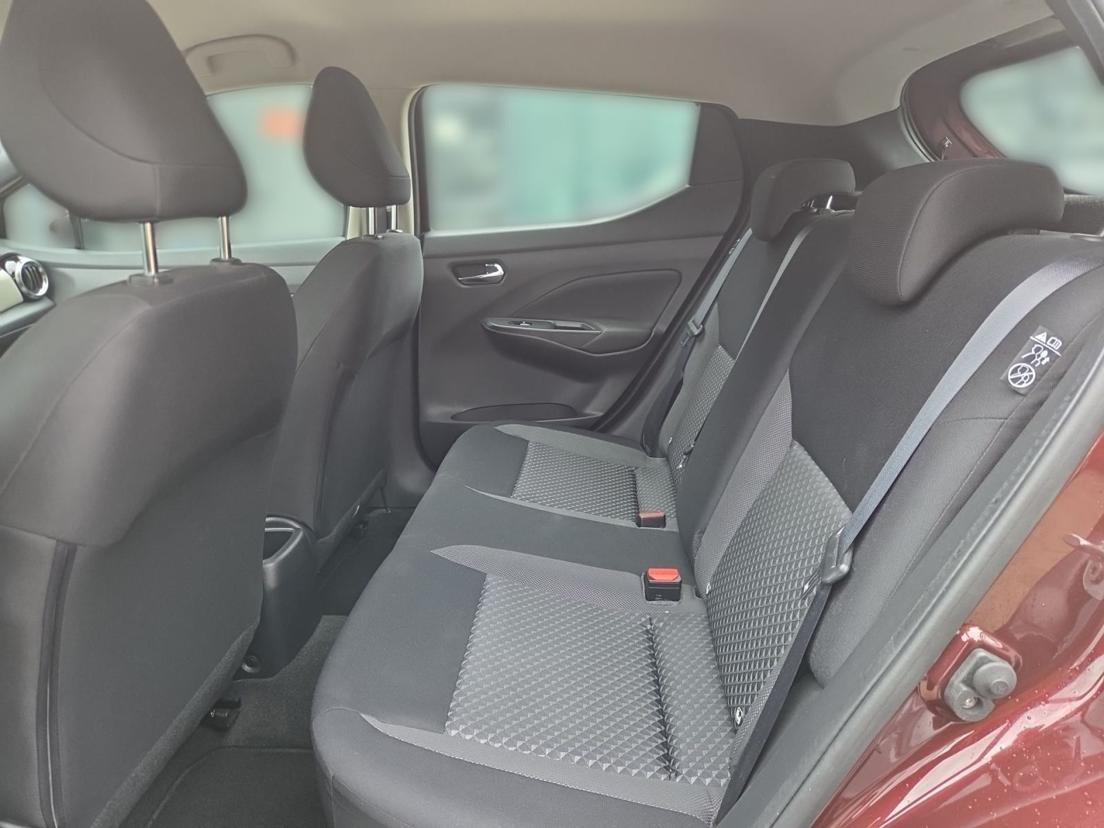 Fahrzeugabbildung Nissan Micra 1.0 IG-T N-Way N-Way 92 PS Schalter *ALLW