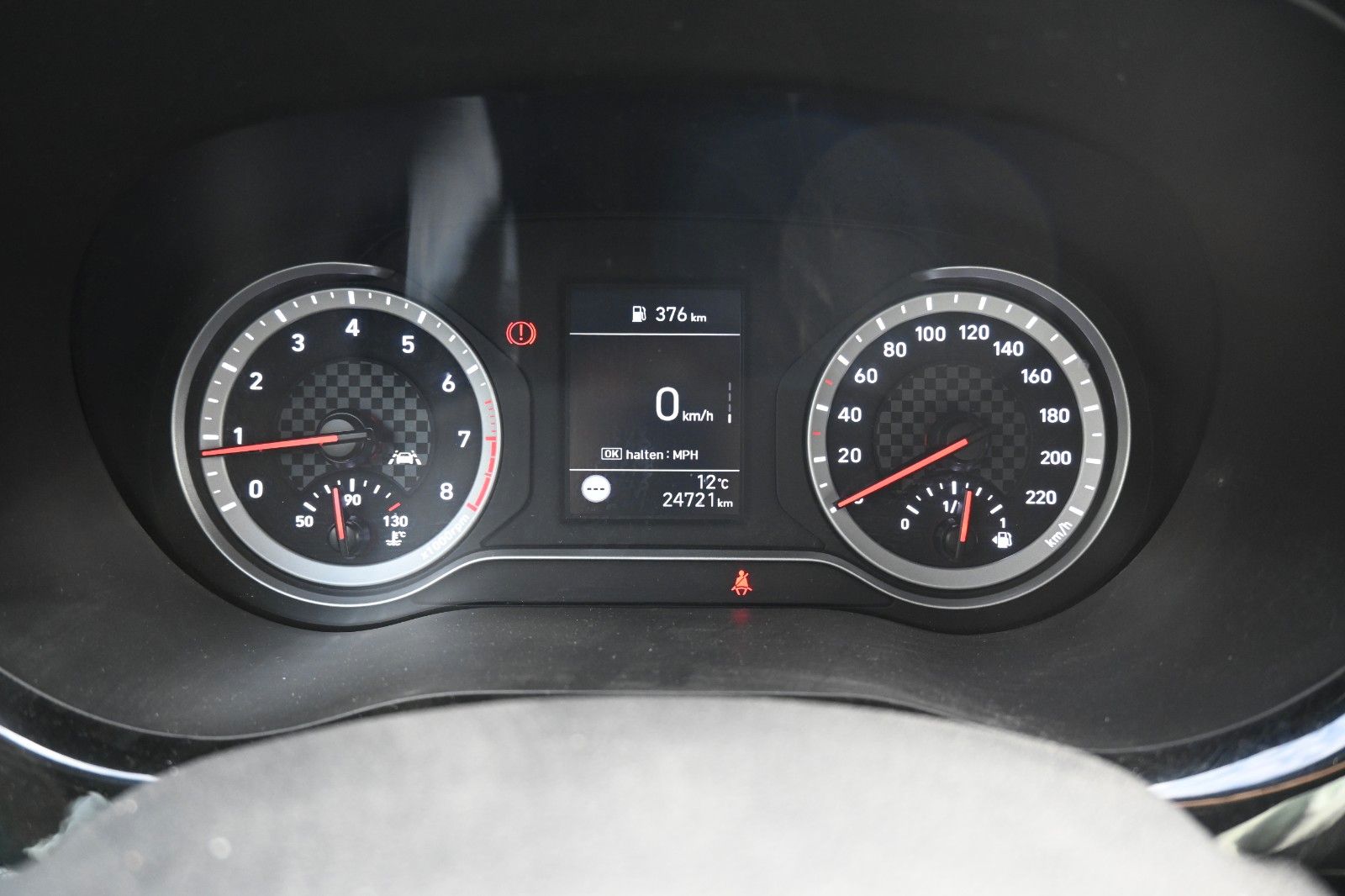 Fahrzeugabbildung Hyundai i10 Connect & Go*NAV*SIHZG*RFK*MIETKAUF