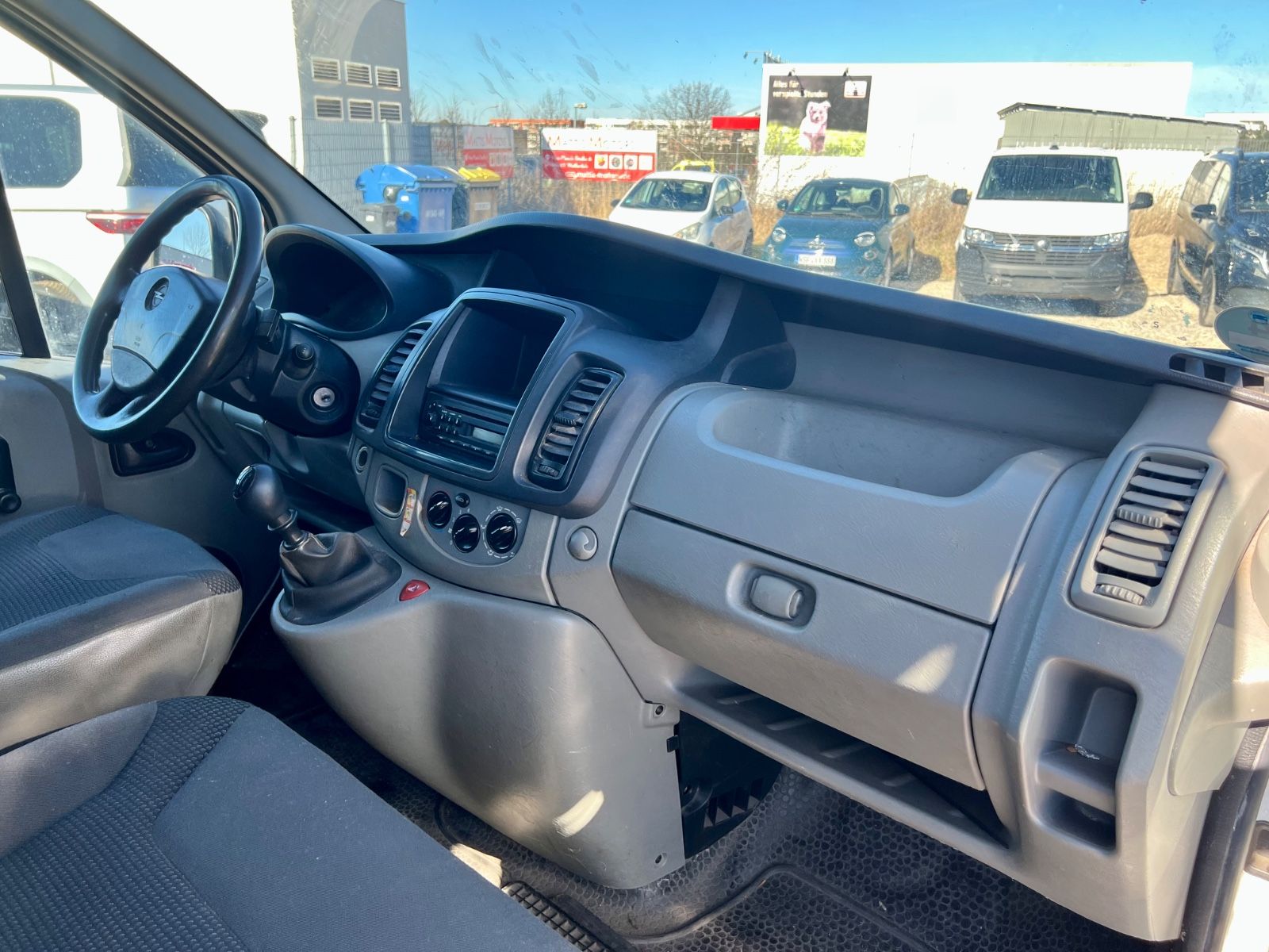 OPEL Vivaro 2.0 L2H1 ALLWETTER RADIO