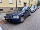 Mercedes-Benz Mercedes Benz C 200 in guten Zustand - gebrauchte Mercedes-Benz C 200 aus dem Jahr 1998