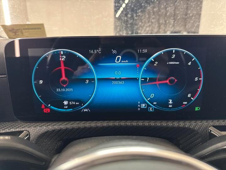 Mercedes-Benz CLA 180 Shooting Brake