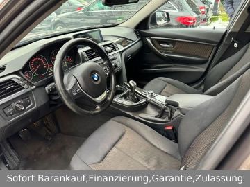 BMW 320 - 4