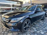 Mercedes-Benz C220 d 4Matic Tempom|Keyless|Comand|Akustik|17" - Mercedes-Benz 220: Automatik
