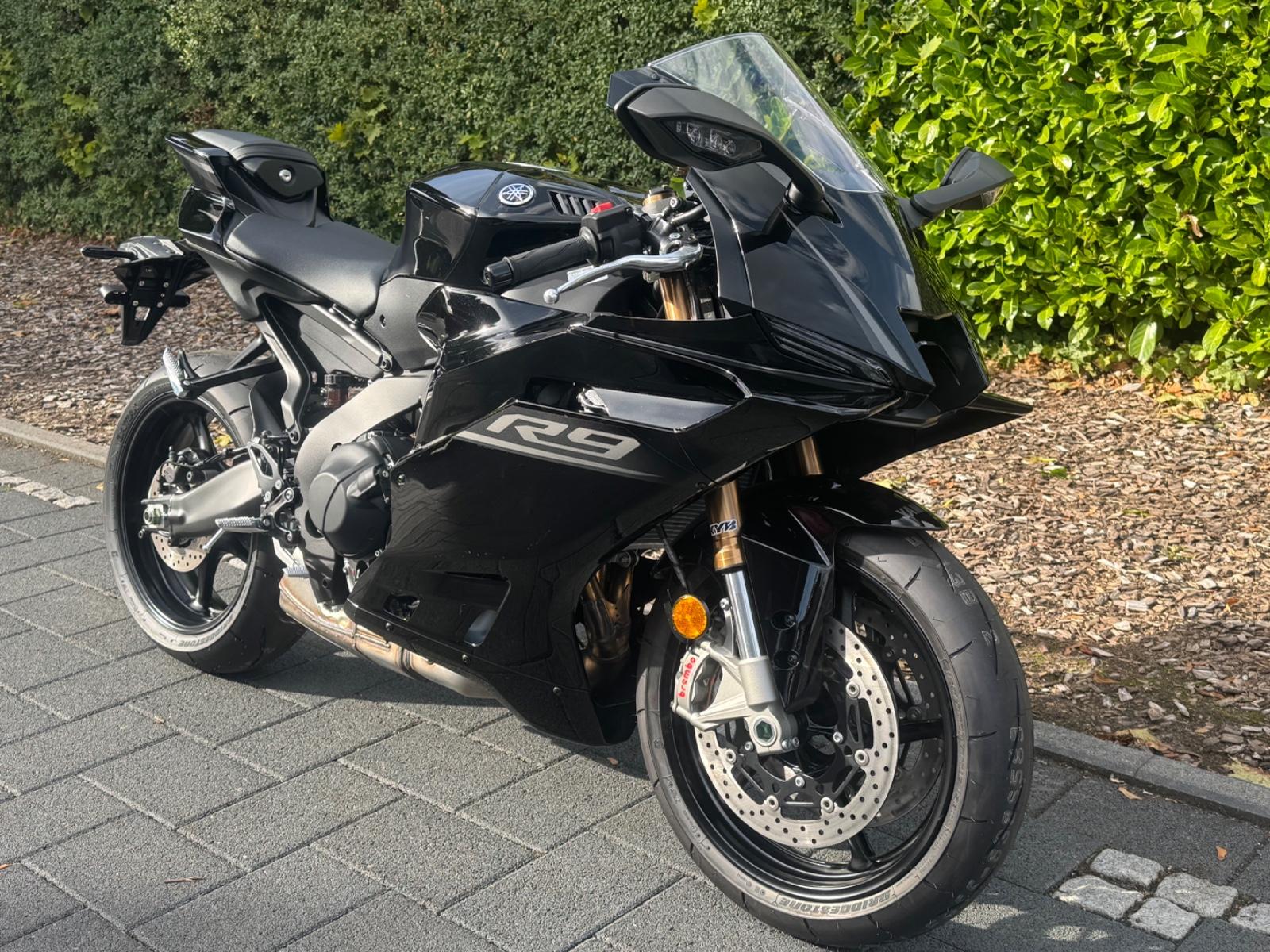 Yamaha YZF R9 neu und am Lager ! Netto 12.185 Euro
