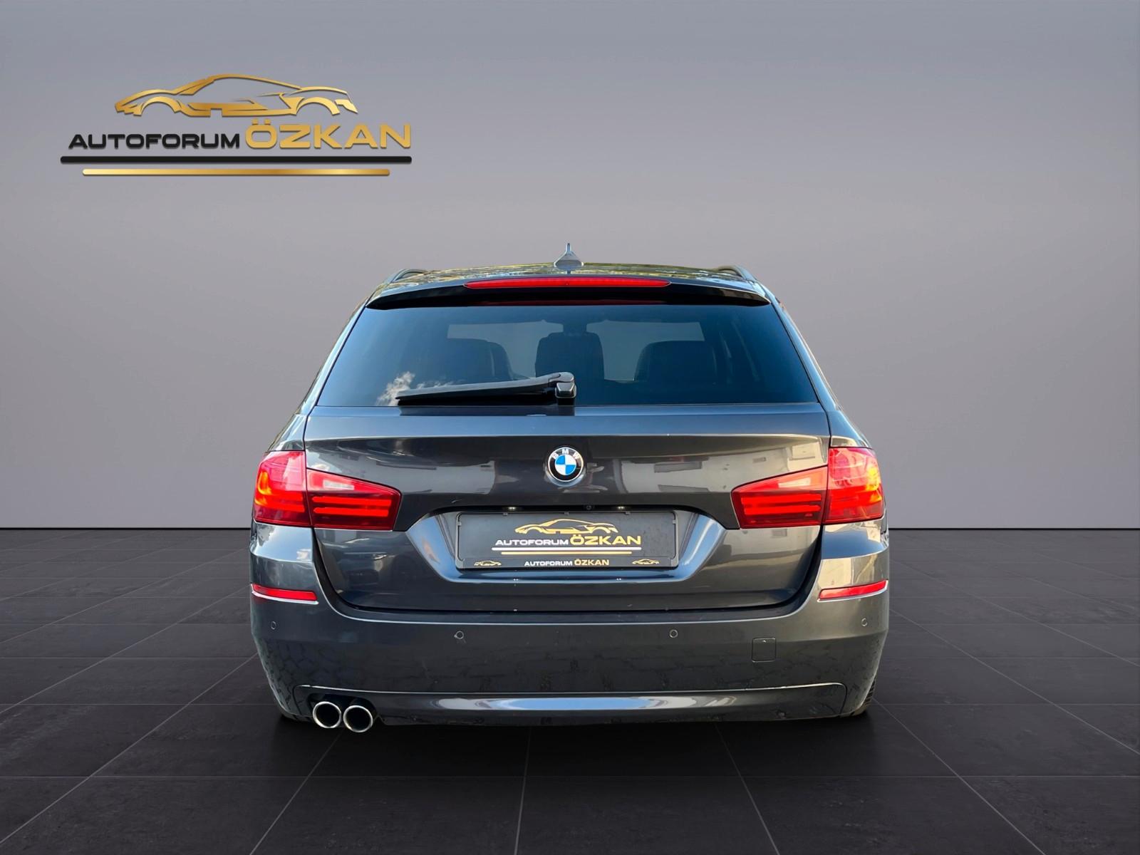 BMW 530d Touring Luxury Line VOLL!