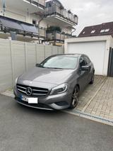 Mercedes-Benz A200 Pano, Navi, AMG Style, Night Paket - Mercedes-Benz 200: S200