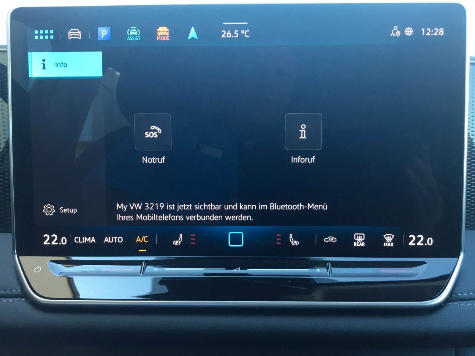 Fahrzeugabbildung Volkswagen Tiguan 1.5 eTSI DSG Life+AHK+LED+17"+Navi+Kamera