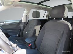 VW Tiguan Allspace 2.0 TDI Highl 4M R-Line Pano AHK VW Tiguan Allspace 2.0 TDI Highl 4M R-Line Pano AHK