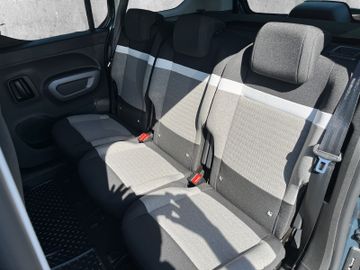 Citroën Berlingo 1.2 PureTech 110 Plus M +Kam.+PDC+SpurH