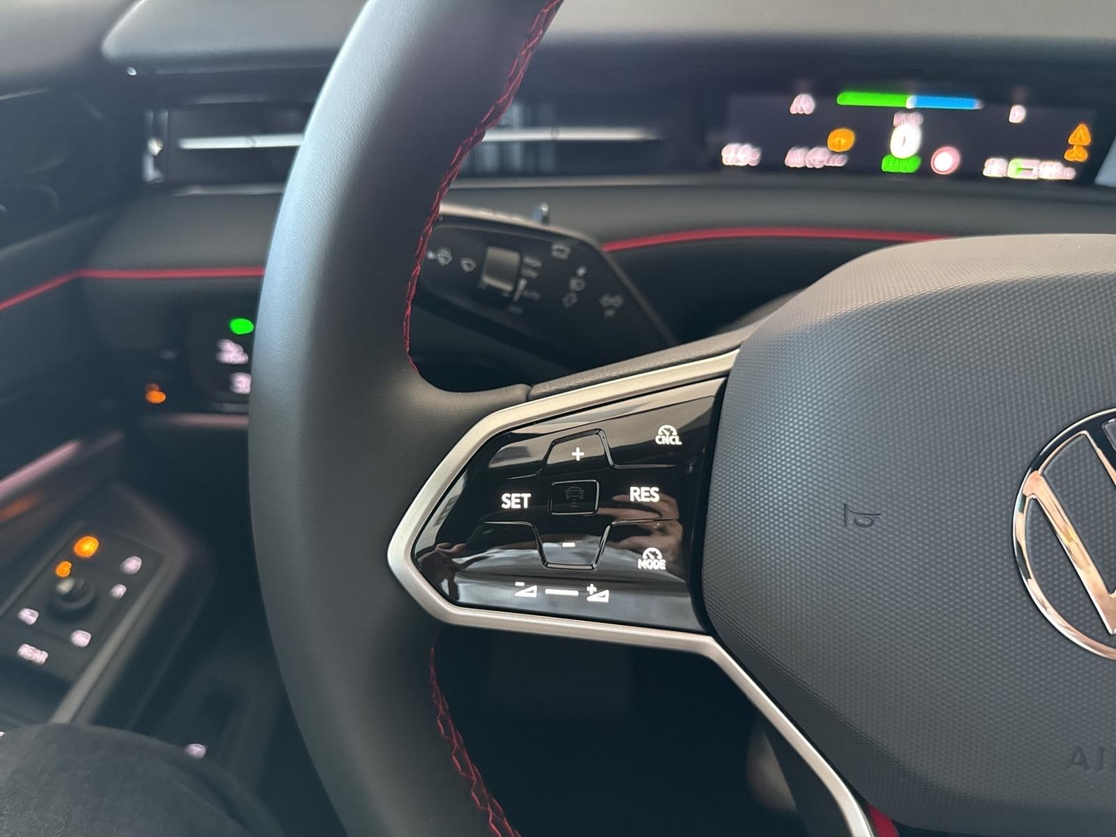 Volkswagen ID.7 GTX, AHK, Harman, IQ-Drive, Wärmepumpe, Int