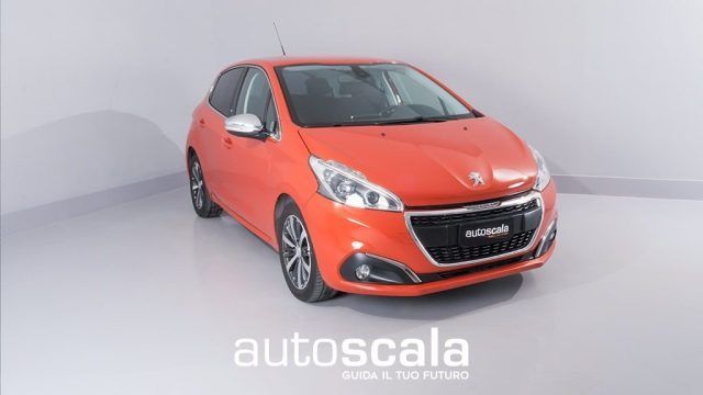 Peugeot PEUGEOT 208 PureTech 82 5p. GPL Allure