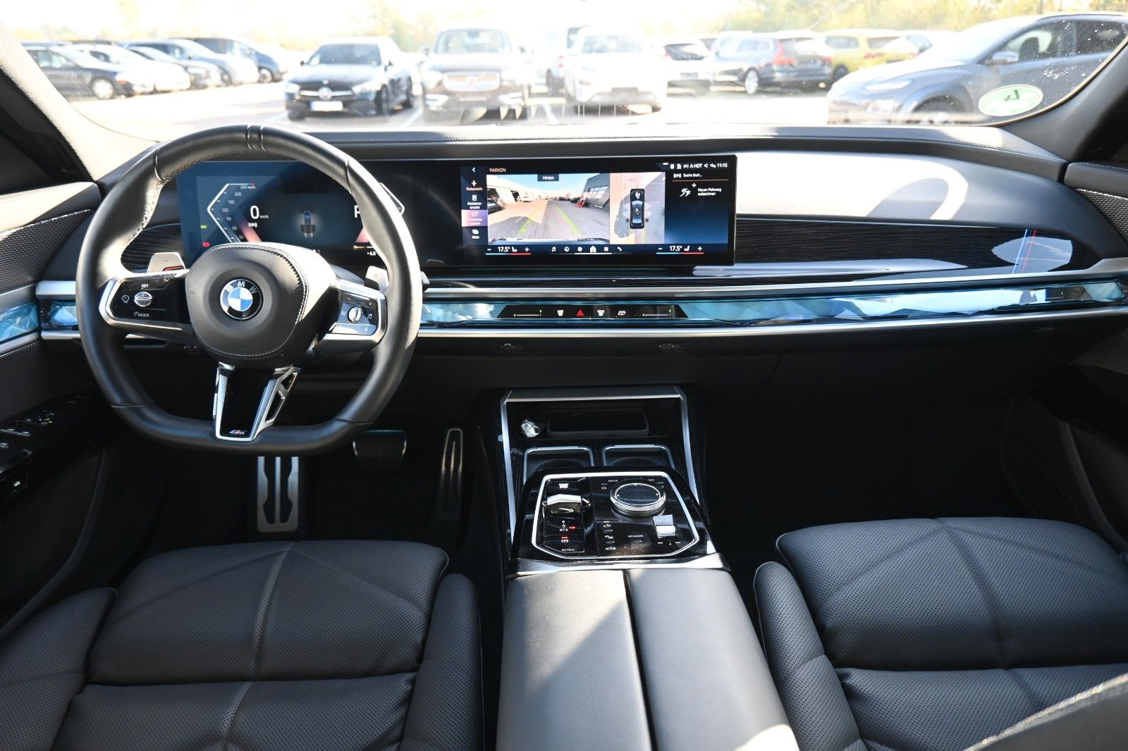 Fahrzeugabbildung BMW 740 d xDrive M Sport*PANO*Shadow*MIETKAUF