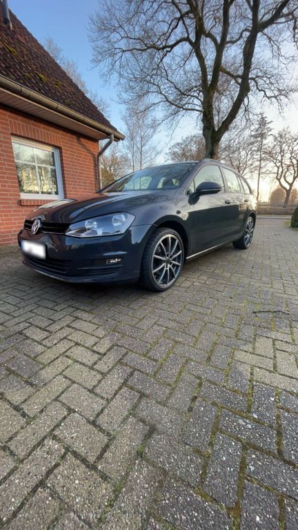 Image of Volkswagen Golf