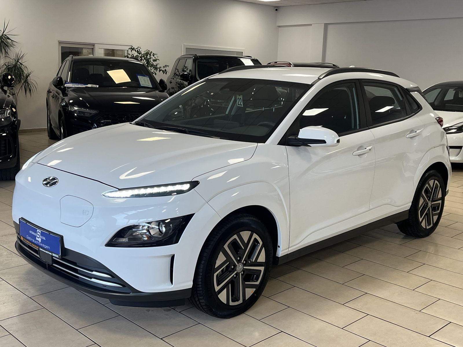 Hyundai Kona Select Elektro*PDC*R-Cam*CarPlay*W-Paket*1H