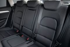 AUDI Q5 3.0 TDI quattro*Komfort*Winter-Paket*PTS*18"