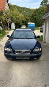 Volvo V70 2.4 Comfort Comfort - Volvo V70 Comfort mit Benzin-Antrieb