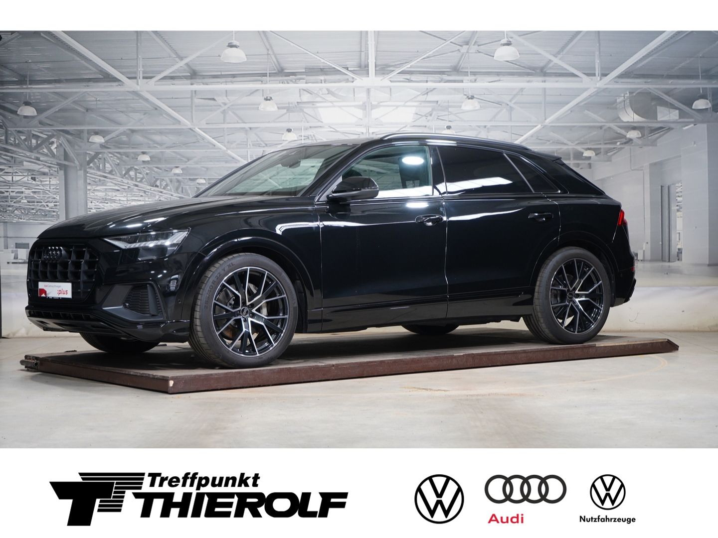 AUDI Q8 50 TDI quattro S line Pano Matrix Luftfahrwer