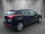 Hyundai i30 1.6 Navigation/Sitzheizung/RückfKam./Alu - Hyundai i30: 1.6