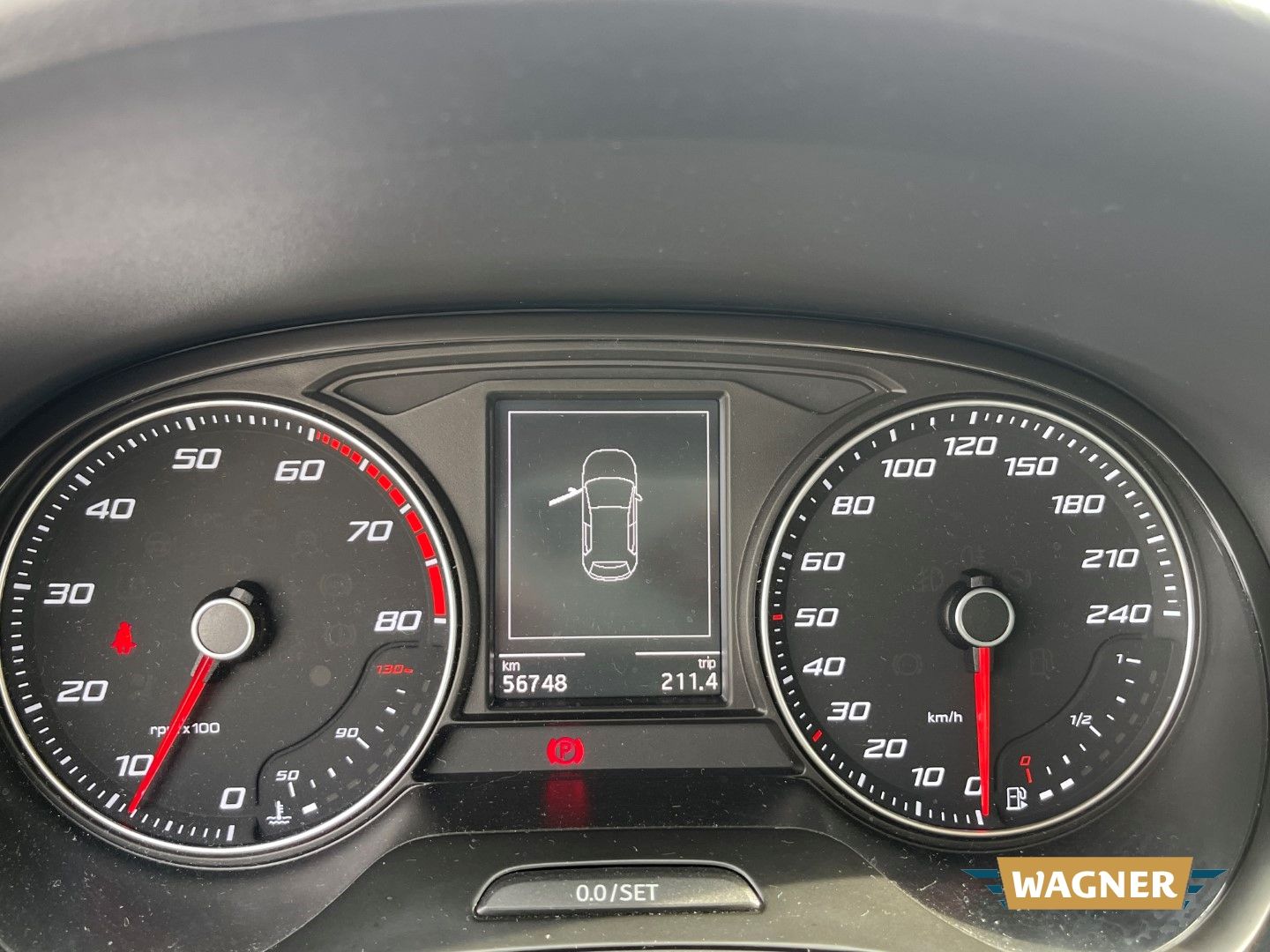 Fahrzeugabbildung SEAT Ibiza Connect Klimaautomatik Sitzheizung