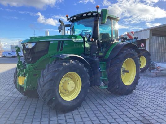 John Deere 6R250 mit FKH/ FZW/ CommandPro/...