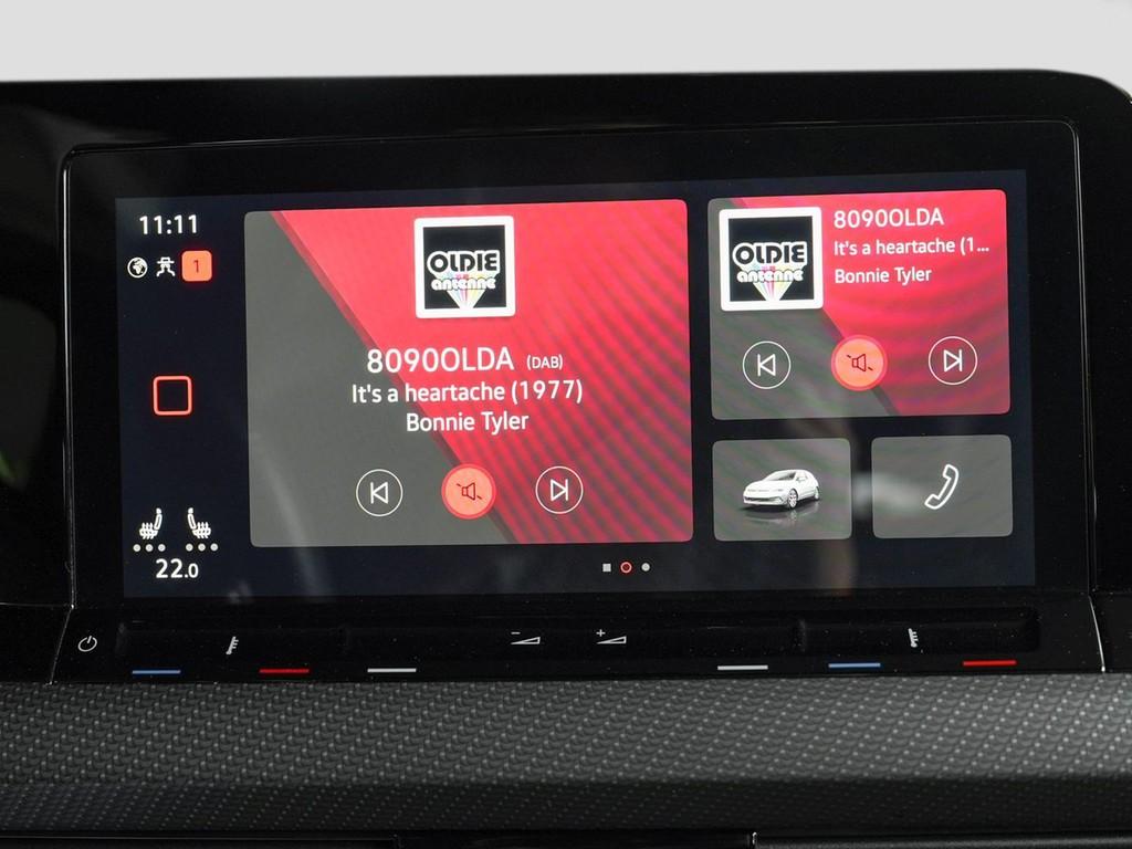 Volkswagen Golf VIII 1,5 eTSI R-Line DSG,AHK,Kamera,LED,ALU, миниатюра 13