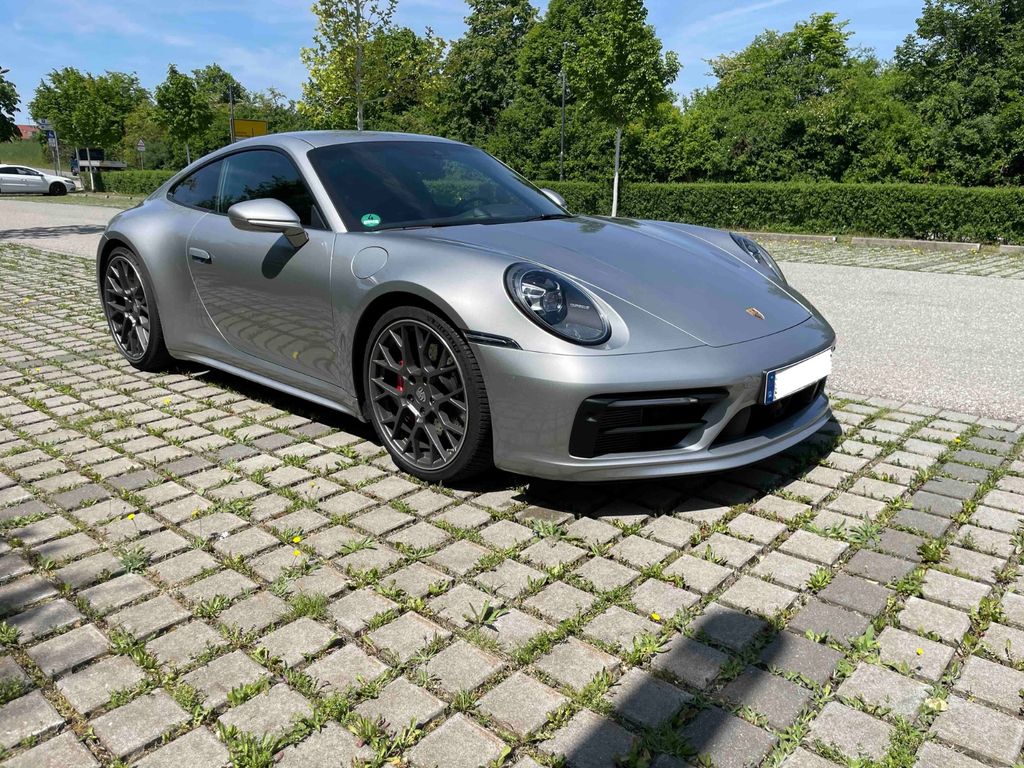 Porsche 992