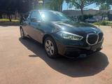BMW 118i SHZ/LED/KAMERA/CARPLAY - gebrauchte BMW Limousine
